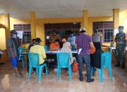 Pantau Penyaluran BST, Bhabinkamtibmas Polsek Marbo Beri Imbauan Kamtibmas