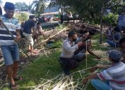 Inilah Keakraban Binmas Desa Laikang Bersama Warga Saat Melayat