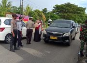 Anggota Polri Hadir Lengkap Dalam Pengamanan di Pos Check Point Ketupat Covid-19 2020
