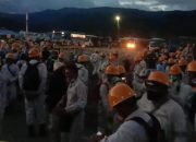 Diduga Mencari tambahan Uang untuk biaya Hidup, Ratusan Karyawan Muslim Pilih Kerja di Hari Lebaran