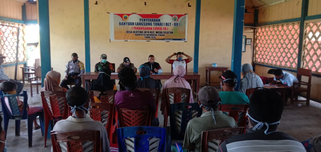 Penyaluran BLT Dana Desa Kluting Jaya, Pj Kades Gandeng Semua Pihak