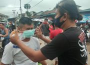 Peduli Warga, Pakom’oan Binua Kanayatn Bagi Masker dan Sabun Secara Gratis