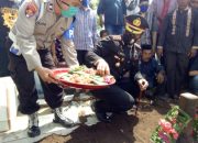 Kapolres Takalar Pimpin Upacara Pemakaman AKBP Drs.Abd. Kadir