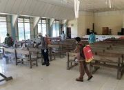 Hadapi Fase New Normal, TNI-Polri Belitang Hulu Bersama Tim Relawan Covid-19 Lakukan Disinfeksi di Tempat Ibadah