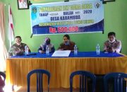 Babinsa Koramil 1403-13 Wotu Dampingi Penyaluran BLT DD Tahap II di Desa Karambua Lutim