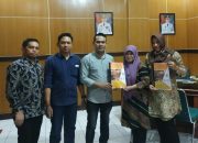 LBH Butta Toa Serahkan Naskah Akademik Ranperda Bantuan Hukum Bagi Warga Miskin ke DPRD Bantaeng