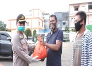 Polres Sekadau Salurkan Bansos Serentak Polri, Dalam Rangka Hari Bhayangkara ke-74