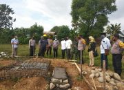 Wakapolda Sulsel Tinjau Proses Pembangunan Yayasan dan Masjid Al Halim di Polut