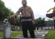 Sambut Hari Bhayangkara ke-74, Kapolres Bantaeng Pimpin Tabur Bunga