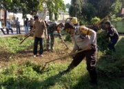 Bangun Semangat Gotong Royong, Babinsa Ajak Masyarakat Kerja Bakti