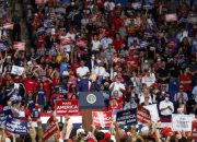 AS memposting catatan baru jumlah virus setiap hari sebanyak 65.000 Lebih