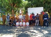 Cegah Penularan Covid-19, Pemerintah Desa Maero Bersama PMI Lakukan Penyemprotan Desinfektan Massal
