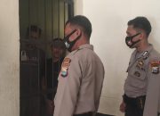Pastikan Keamanan, Ka SPKT Polsek Pattallassang Laksanakan Pengecekan Ruang Tahanan