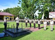 Terapkan Protokol Kesehatan, Kapolres Tolitoli Pimpin Upacara Korps Raport Kenaikan Pangkat.