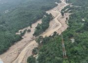 Bersama Mentteri PUPR, Gubernur Tinjau Hulu Sungai Masamba Lewat Udara