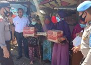 Peringati HUT ke-75 Kemerdekaan RI, Polsek Polsek Gelar Baksos Berbagi Sembako