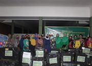 Bantuan Ketua Persit PD XII/Tpr Diterima Keluarga Prajurit Yonif 642 Terdampak Banjir