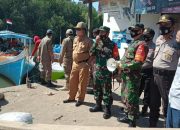 Gabungan Anggota Koramil, Polsek dan Satpol PP Laksanakan Himbauan Protokol Kesehatan