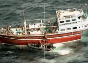 Kapal perang Inggris menyita 450 kilogram sabu di Laut Arab
