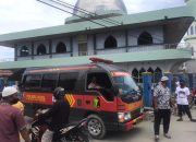 KAPOLSEK BIAU BANTU ANTAR JENAZAH WARGA GUNAKAN AMBULANCE NOTO