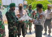 HUT TNI Ke-75, Kapolsek Hadiahi Danramil Bissappu Nasi Tumpeng