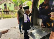 Kapolres Buol Bagikan Air Bersih Dan Pengobatan Gratis Kepada Warga Korban Banjir