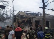 Kota-kota diserang saat pertempuran Armenia-Azerbaijan meningkat