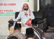 Memperingati Maulid Nabi Muhammad SAW, Polda Sulteng Hadirkan Ustadz Syekh Ali Jaber