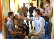 Ps Kasat Tahti Polres Buol Periksa Kesehatan Tahanan.