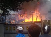 Diduga Korsleting Listrik, Rumah Milik Iskandar Dg Ngeppe Hangus Terbakar