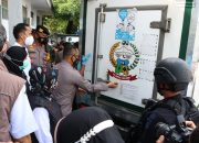Vaksin Covid-19 Tiba di Takalar, Kapolres Takalar Lakukan Pengecekan