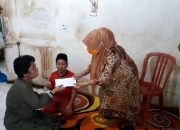 Melayat Ke Rumah Duka, Keluarga Besar LEMBAGA ADAT KERAJAAN GOWA berikan Santunan kepada keluarga Almarhum M Dg. Tayang