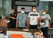 Pemkab Takalar Terima bantuan CSR 4 unit Chain Shaw dari Bank Sulselbar