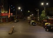 Penguncian virus Corona di seluruh dunia saat upaya vaksin tersandung
