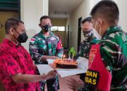 Kompak Dansatgas dan Wadan Satgas Pamtas Sektor Timur Kunjungi Kediaman Uskup Atambua Belu