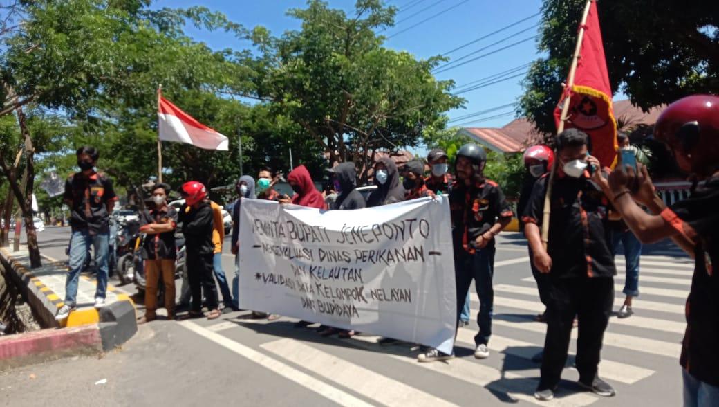 Gelar Aksi, SAMPMA dan PP Minta Bupati Evaluasi Validasi data Kelompok Nelayan dan Budidaya