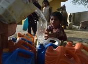 Kekurangan air membayangi di Pakistan karena suhu turun perlahan mencairnya glasial