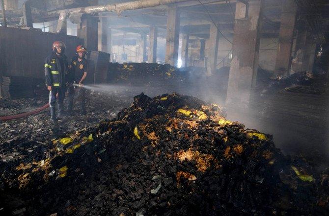 Terkunci saat kebakaran, 52 orang pekerja di pabrik Bangladesh tewas