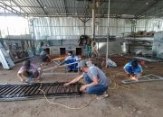 Sosok Tukang Rosok Keliling, Kini Memiliki Bengkel Las dan Pekerja Tetap 