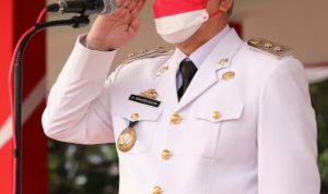 Wabup Bantaeng Pimpin Upacara Penurunan Bendera Sang Merah Putih