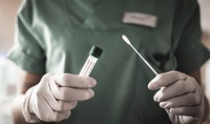 Pemerintah Menurunkan Harga pemeriksaan RT- PCR Sebesar 45%
