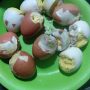 Sejumlah KPM di Desa Ujung Bulu Rumbia Mengaku Menerima Telur Busuk dari Program BPNT