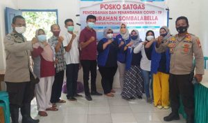 Pemerintah Kelurahan Sombalabella Kolaborasi Tim Vaksinator RS Labuang Baji Gelar Vaksinasi