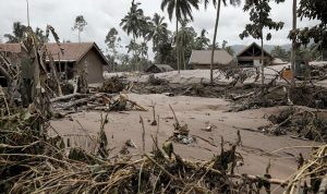 Letusan Gunung Semeru Tewaskan 15 Orang, 27 Orang Lainnya Masih Hilang