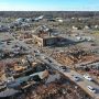 Tornado dahsyat membunuh lebih dari 80 orang di lima negara bagian AS