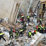 Empat mayat lagi ditarik dari gedung yang runtuh di Sisilia