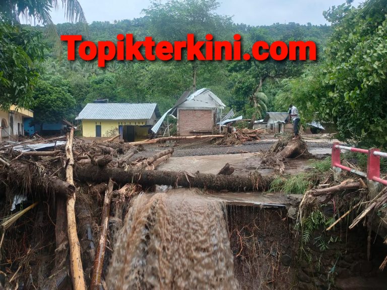 Pemprov NTB Distribusi Bantuan Di 3 Kabupaten/Kota Terdampak Bencana Banjir