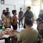 Dandim Takalar Yakinkan Peserta Vaksinasi