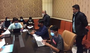 Iksan Iskandar Pantau Penginputan Data Vaksinasi
