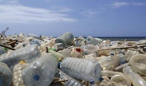 75 Persen orang ingin plastik sekali pakai dilarang, survei global menemukan